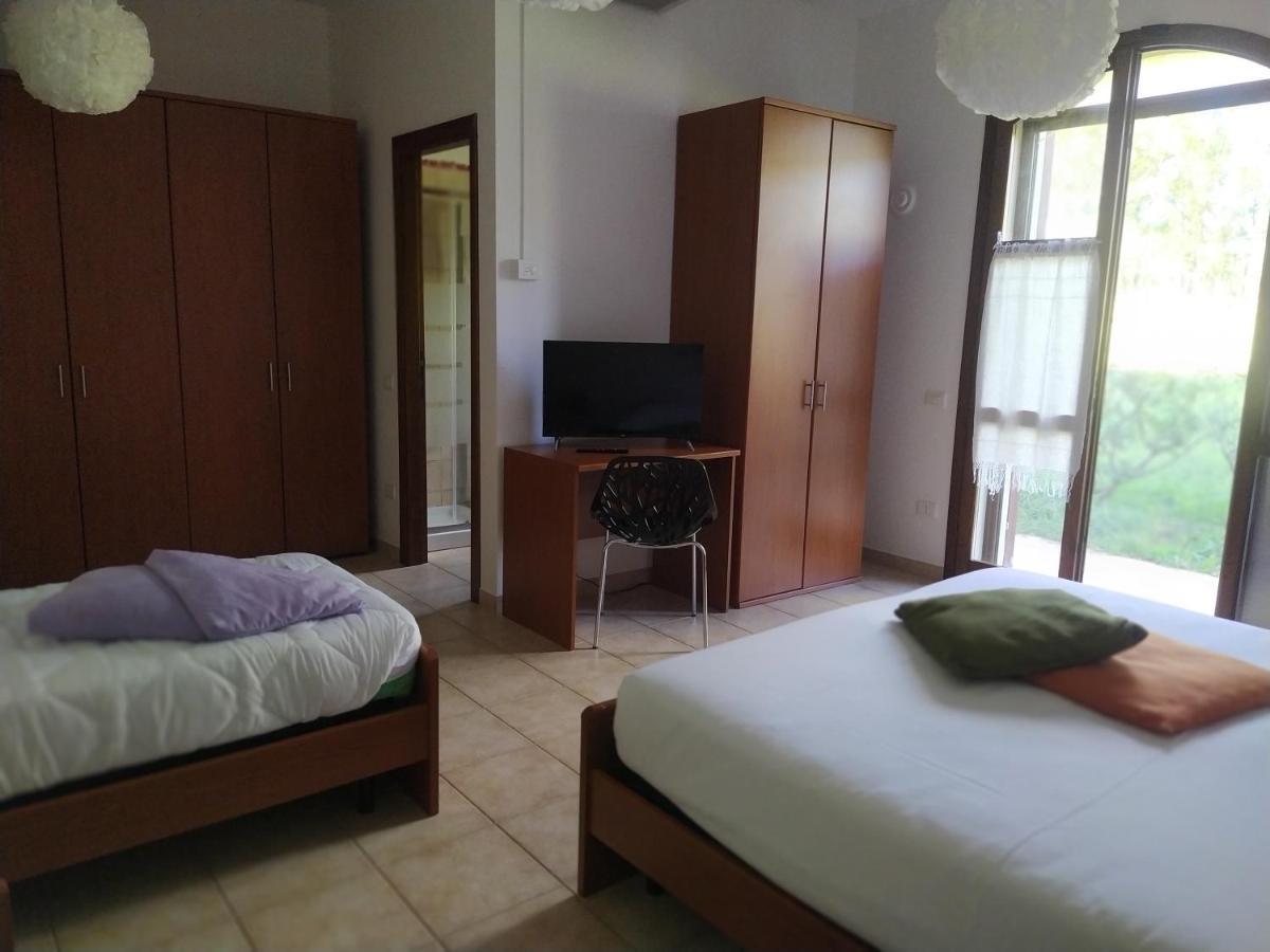 Marrubiu Resort Note Di Stelle Екстериор снимка