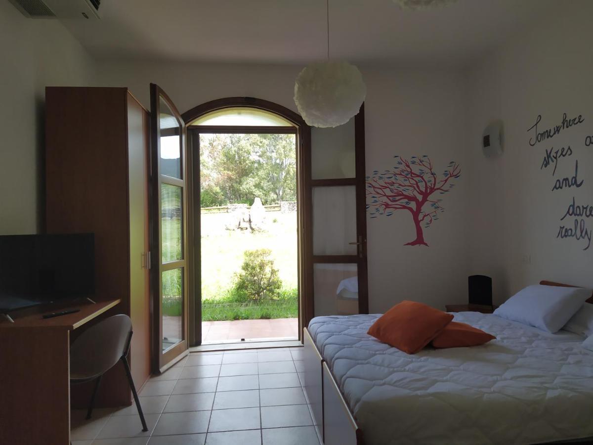 Marrubiu Resort Note Di Stelle Екстериор снимка